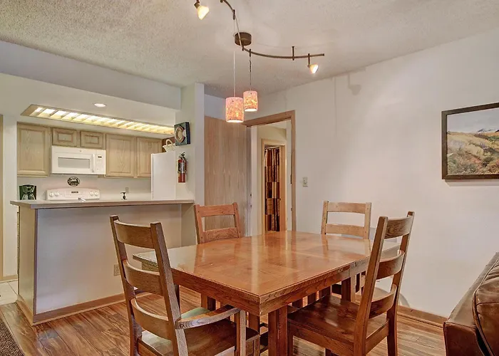 Fp202 Foxpine Apartment *