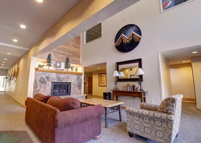 Fp202 Foxpine Apartment
